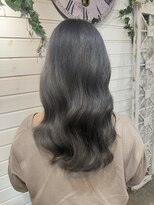 ロミバイリー(Romi by Lyee)&nbsp;ブルーグレージュカラー