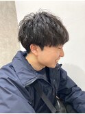 ブルーブラック/ツーブロック/フェザーパーマ/スパイラルパーマ