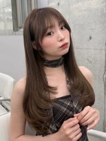 エヌアイ オモテサンドウ(ni omotesando) ワンカールで可愛いレイヤーカット 顔まわりカット