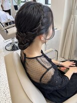 オン キャナルシティ博多前店(on)&nbsp;【中里恵梨】ヘアセット/編み込み/シニヨン/参列ヘア/結婚式ヘア
