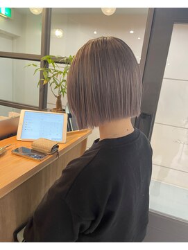 ニール(Neale.) 似合わせカットペールカラー0108