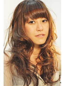 エフジェイメイド(F.J.MADE.) 【F.J.MADE.】上品なエアリーカールロングヘア