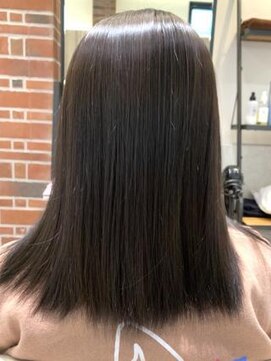 クアトログランシュ 水戸店(QUATRO×GranCieux) ミディアムストレート