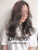 ヌイ 横浜(nui)&nbsp;アッシュグレー_ネオウルフ外ハネボブアッシュブラウン