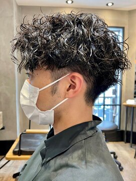 エフエム 明大前(FM) バーバー 刈り上げショート/メンズ/フェードカット