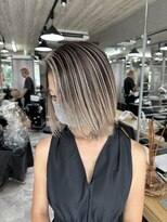 レディアル 大宮(REDEAL ope.) 【ハイライト】ホワイト系バレイヤージュ