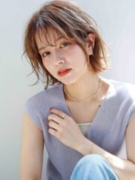 ティファ 銀座(Tiffa) 小顔ミディアムミルクベージュ