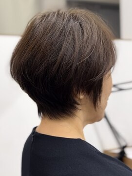 ファーストステップ 表参道(FIRST STEP) 40代50代◎大人ショートくびれゼッペキ解消