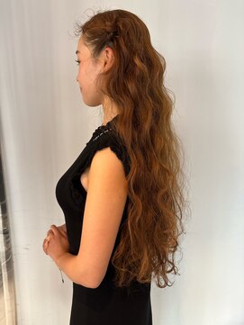 ランド(LAND) 参列ヘアセット ロングウェーブ ハーフツインテール