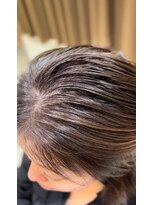 アッシュ 戸田公園店(Ash)&nbsp;地肌ギリギリからの白髪ぼかしハイライト