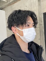 モーブ(MAUVE) 波巻きツイストスパイラルパーマメンズマッシュ