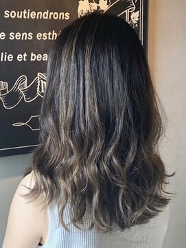 グレープバイン 辻堂(GRAPEVINES) ハイライト／グラデーションカラー