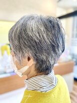 クール ヘアー ギャラリー 神明町店(COOL Hair gallery)&nbsp;グレイヘアショート　/大人美フォルム