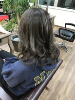 シード(Syead)&nbsp;グラデーション×グレージュ♪　【八王子美容室】
