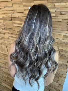 ラピス 横浜(Lapis) アッシュグレー×ハイライト