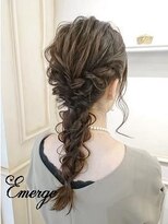 エマージュ 横浜(Emerge)&nbsp;シンプルツイストくるりんぱ[横浜/横浜西口/横浜駅/JR横浜駅]