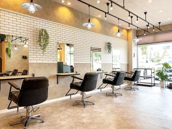 Agu hair kanasa 浦添店【アグ ヘアー カナサ】