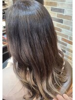 ルシエ(LUCIE)&nbsp;地毛を活かしたグラデーションカラー