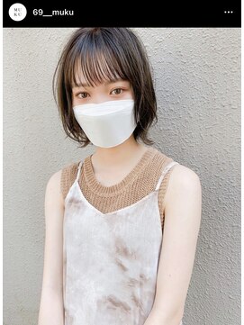 ムク(MUKU) 透明感オリーブベージュ