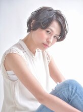 明るいカラーも楽しめる＊ROOTのグレイカラー＊