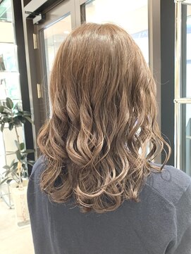 ステアケース 武蔵小杉店(stair:case) しっかりめコテ巻き風パーマ　武蔵小杉美容室