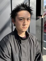 ロイ 南青山 表参道(ROI)&nbsp;メンズニュアンスパーマセンターパート黒髪スパイラルパーマ