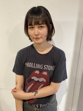 ドットプラス リム(Dot+LIM) ミニボブなレイヤースタイル