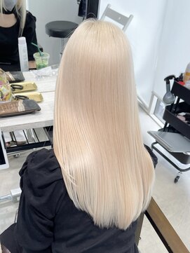 ロイス 神宮前(ROIS) ミルクティーベージュ/ダブルカラー/ケアブリーチ/ハイトーン