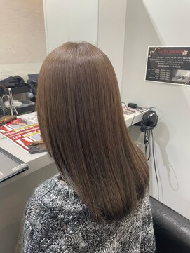 トクテ 吉祥寺(tokute) グレージュカラー/ボブウルフ/黒髪/ココアベージュ