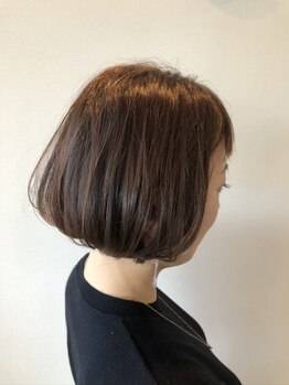 アイランド 芳野店の写真/大人女性のためのお悩み解決サロン♪マンツーマン＆プライベート空間で周りを気にせずお過ごしいただけます