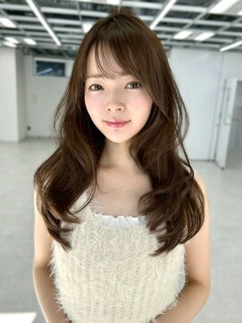 ユーフォリア 渋谷グランデ(Euphoria SHIBUYA GRANDE) オリーブベージュ レイヤーカット 顔周りカット 小顔カット 20代