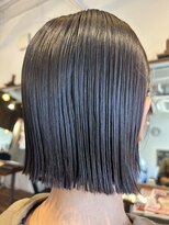 ルシア(Lucia)&nbsp;ワンレンボブ