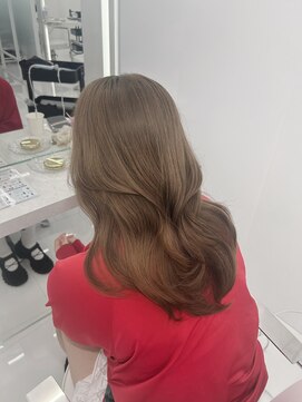 コア プラス 立川(COA PLUS) 韓国風レイヤーカット髪質改善ダブルカラーハッシュカット轟玲奈