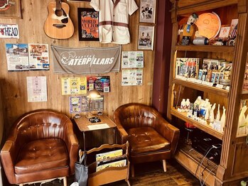 ハングアウト(Hangout)の写真/【おしゃれな家具に囲まれた非日常空間】大人男性が落ち着けるオシャレなメンズサロン