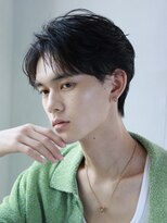 オーシャントーキョー サニー 原宿(OCEAN TOKYO Sunny)&nbsp;韓国マッシュフェザーパーマニュアンスパーマセンターパート黒髪