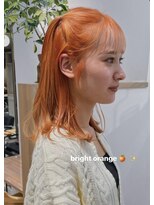 ウィットサークル(wit circle) 明るめのオレンジカラー