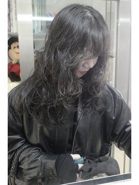 ポピンズ(poppins) ロングパーマ