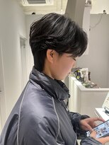 ベール(Vale)&nbsp;骨格矯正カットで360°キマるジェンダーレスショート