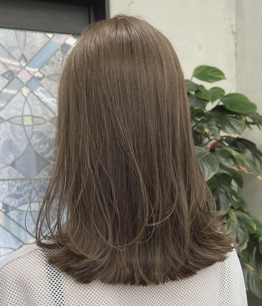 《イチオシ透明感》【イルミナフルカラー】＋【カット】＋【髪質リセットtr】