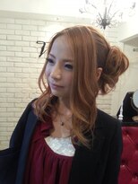 ヴィダ クリエイティブ ヘアーサロン(Vida creative hair salon)&nbsp;お団子風ハーフアップ♪