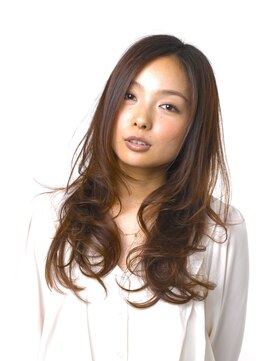 ノルエ 表参道(NOLUE) フェミニンカール【NOLUE 表参道】