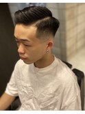 スキンフェードかき上げサイドパートショート