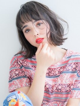 マーブルトウキョウネオリーブ(marbles tokyo neolive) ネオリーブ三茶☆切りっぱなしボブ×オン眉☆/@neolive_momo
