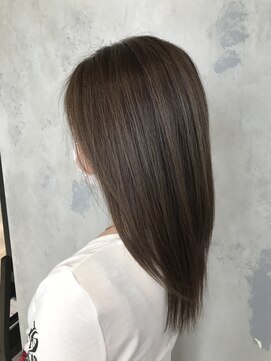 リノア(LINOAH) サロンスタイル