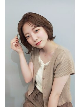 バッカ(BACCA) #イルミナカラー　アッシュベージュ　外ハネボブ#