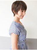 大人の小顔ショートスタイル