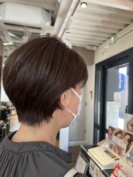 ブリング バイ スノードロップ 吉祥寺(BRING by Snowdrop) ウルフ/マチルダボブ/ピンクベージュ/インナーグレージュ/吉祥寺