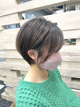 ニューウェーブ テテ 下通店 New wave TETE ショート/ショートボブ/丸みショート/耳かけショート