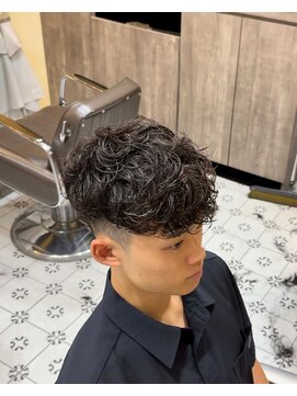 グルーマーズトウキョウ(GROOMER/S TOKYO) スペインカール【外国人風パーマ　メンズパーマ】