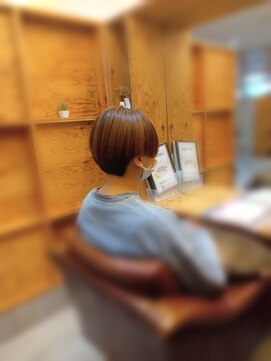 アドラーブル 長岡新保店(adorable) 20代30代40代☆ストレートハンサムショート